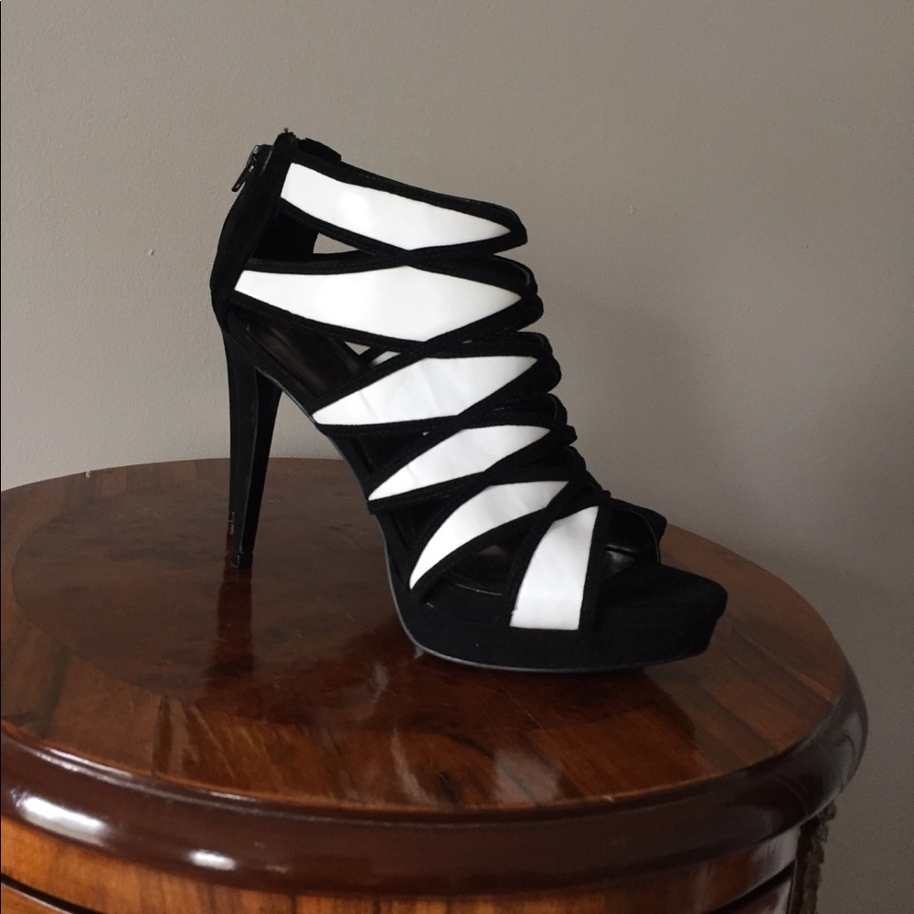 Carlos Santana, New high heels 👠 size 10